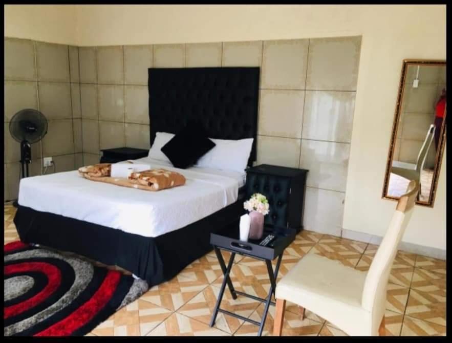 ורייניחן Starpoint Guest House מראה חיצוני תמונה